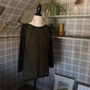 Nordstrom Cable and Gauge Sweater 3/4 sleeve